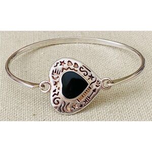 BOMA Sterling Silver 925 Black Onyx Tribal Heart Hooked Bangle Bracelet 6.5"